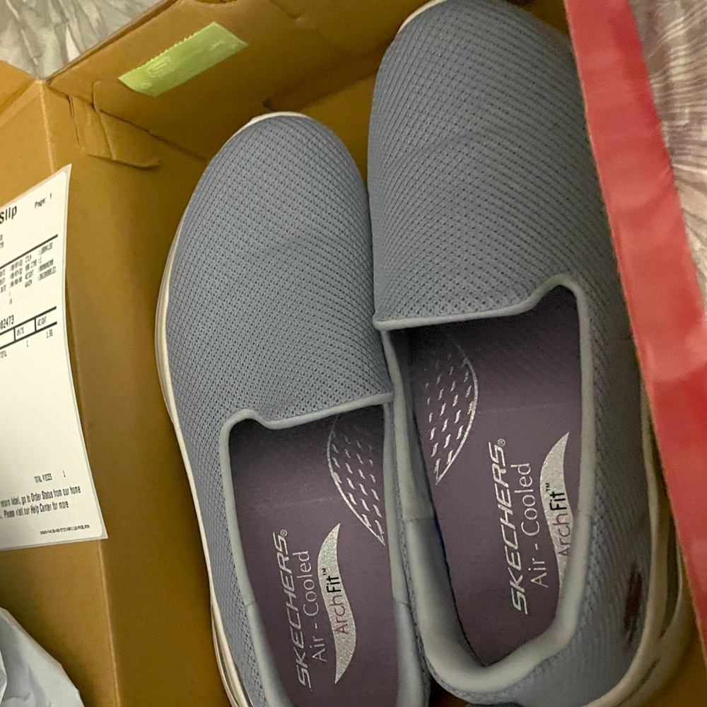 New Skecher shoes